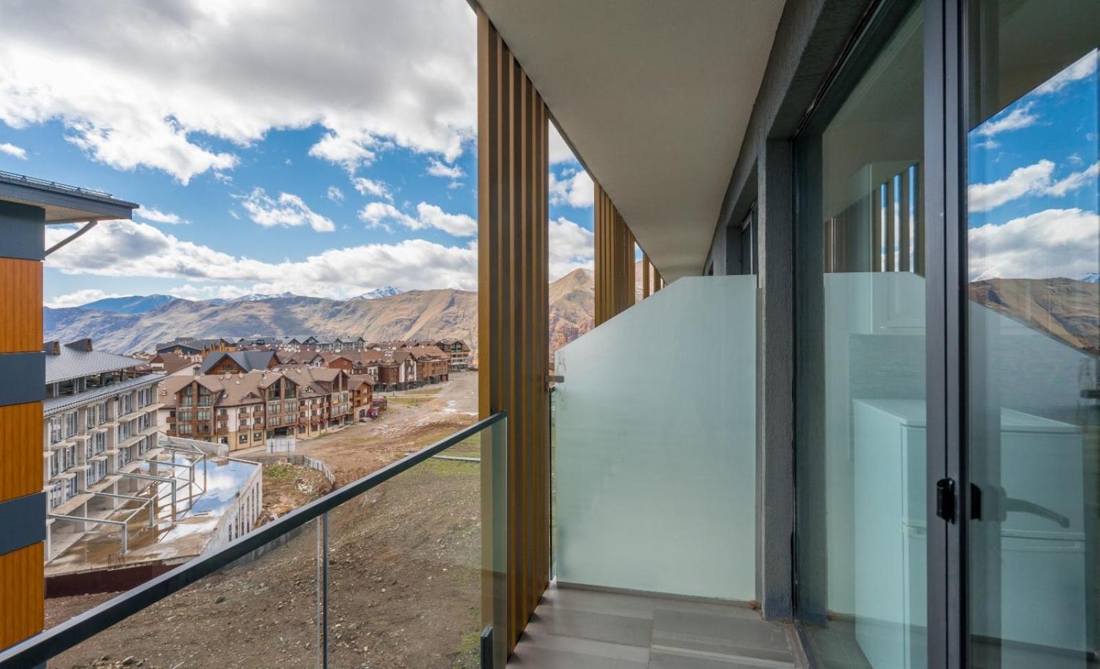 New Gudauri Gn Apartments In Atrium Room photo